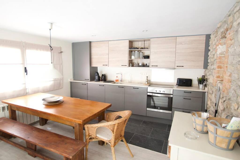 Apartament Central Amb Terrassa Alp Buitenkant foto
